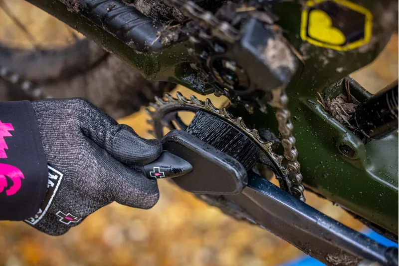 Muc-Off Detailing Brush-5